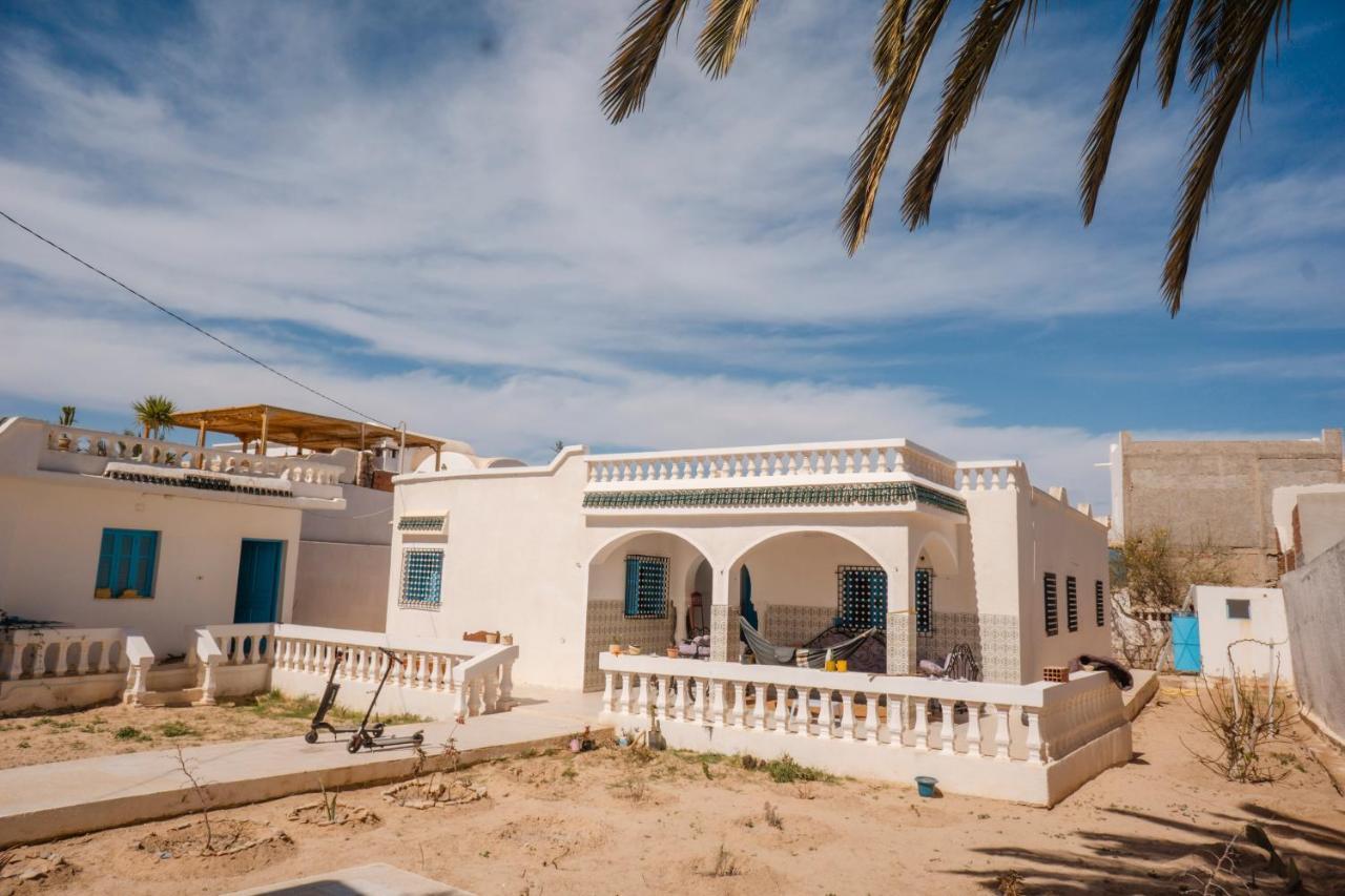 דירות Erriadh Wostel Djerba מראה חיצוני תמונה
